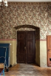 Widok ogólny drzwi z ok. poł. XVIII w. między świetlicą po płd. stronie sieni a sienią.