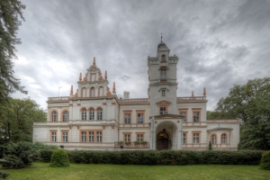 Zespół pałacowo-parkowy w Przytoku
